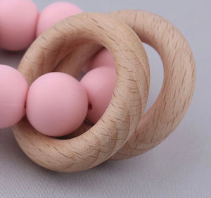 Wooden/Silicone teether ring- Taupe